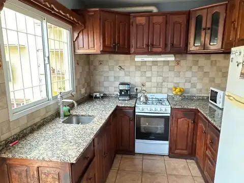 VENTA CASA PIÑEYRO AVELLANEDA APTO CREDITO