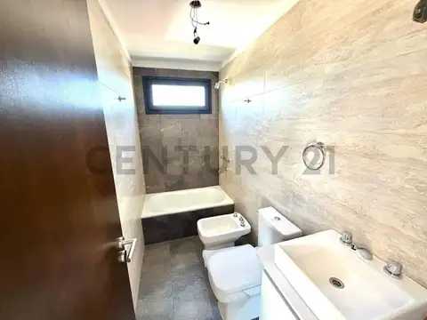 YATAY 400, Piso 5