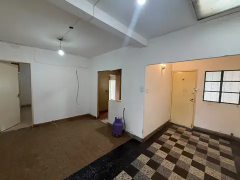 Casa 3 ambientes con 2 baños