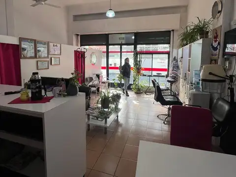 Local en Venta 70 años