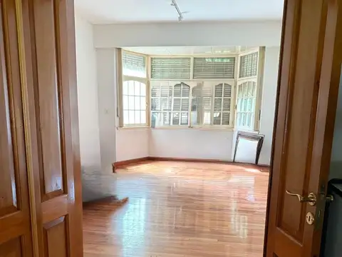 Hermosa casa en Quilmes residencial