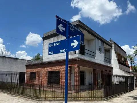 VENTA DE CASA EN LOTE PROPIO