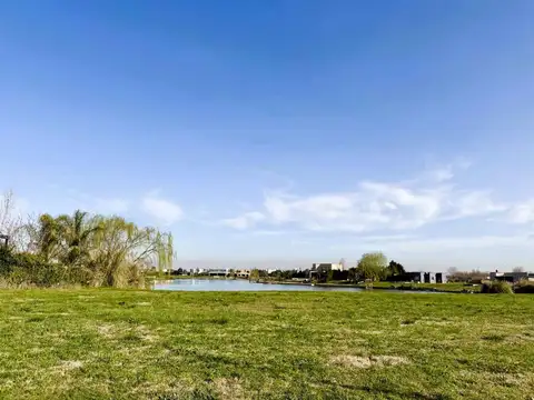 Terreno en Venta en San Sebastián, USD 55.000