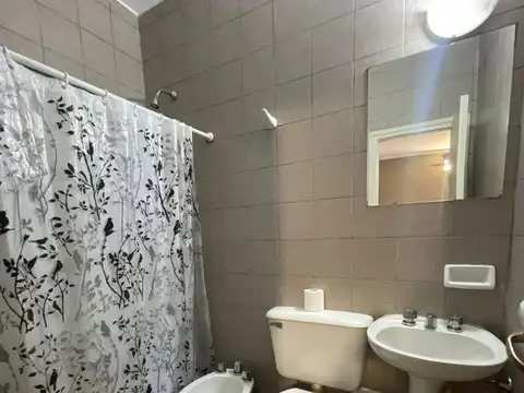 SE VENDE HOTEL CENTRICO ( A 3 CUADRAS DE LA PLAZA PRINCIPAL)