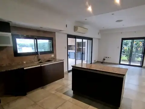 Casa en Alquiler en Santo Tome, $ 2.500.000