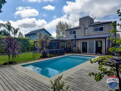 CASA EN VENTA BARRIO SAN LUCAS VILLAGE