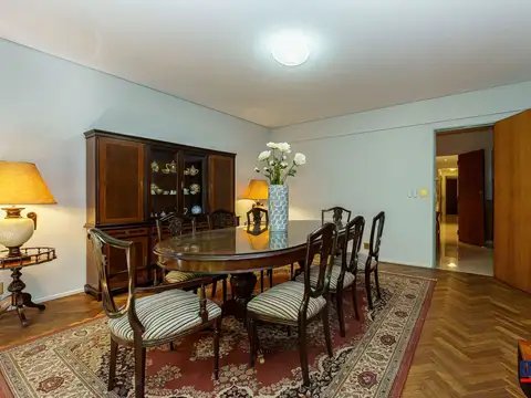 Departamento 6 ambientes con 4 baños