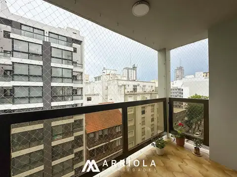 Departamento 4 ambientes con 2 baños