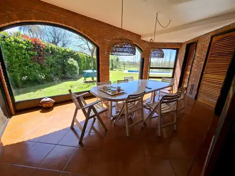 Casa en Alquiler en Campo Chico, USD 2.000