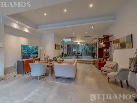 Casa en Venta de 5 dormitorios
