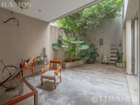 VENTA - CASA EN PALERMO- RECICLADA- 5 DORM -  CON TERRAZA, PILETA Y QUINCHO - Y GARAGE