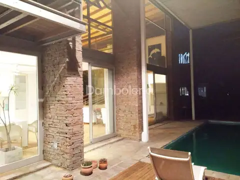 Casa en Alquiler de 4 dormitorios