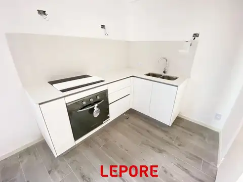 Departamento 4 ambientes con 3 baños