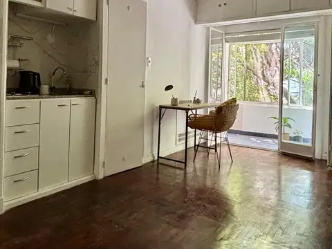 MUY LINDO y renovado monoambiente en zona facultades