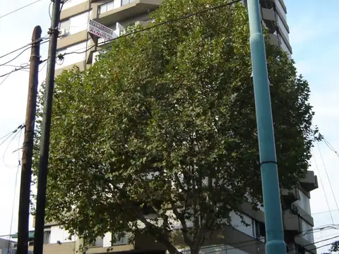 Departamento - Venta - Argentina, BARRACAS - REG. DE PATRICIOS, AV. 1600