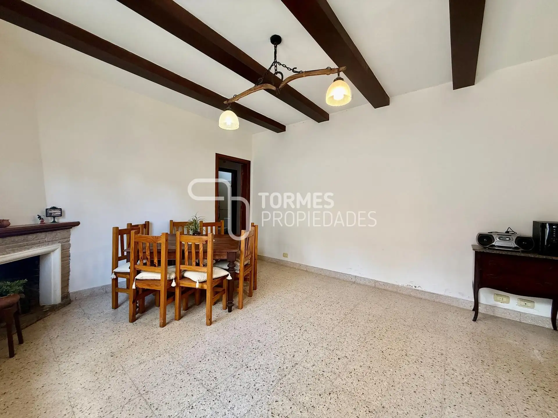 VENTA PH 3 ambientes con dependencia y patio con parrilla en zona Plaza Mitre