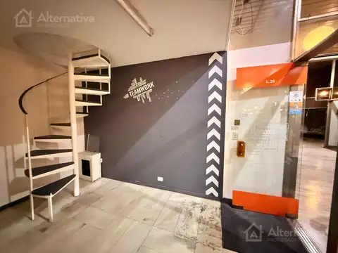 Local comercial en Av santa fe al 1500