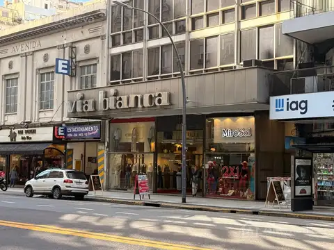 Local en Venta 50 años