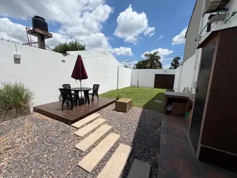 Depto Tipo Casa en Venta de 2 dormitorios