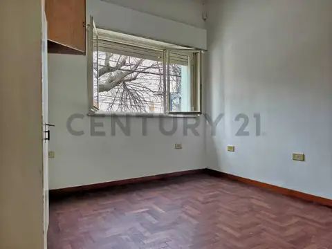 39 e/ 11 y 12 , Piso 835