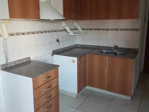 Muñoz 1300
