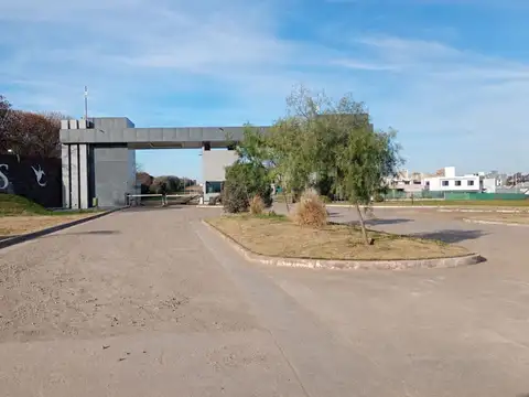 Terreno en Venta en Unquillo, Colón