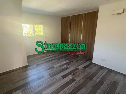 Casa En Venta En Moreno. Club De Campo San Diego 6 Amb.