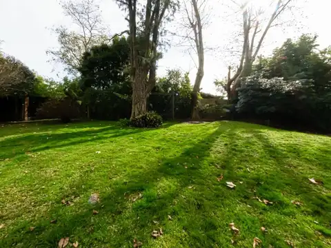 EXCELENTE LOTE TERRENO PARQUIZADO EN RANELAGH PBA