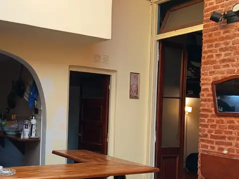 Depto Tipo Casa 4 ambientes con 2 baños
