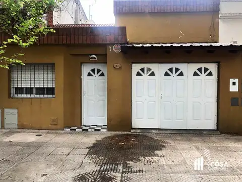 Venta Casa 3 dormitorio con jardín Cinco Esquinas Rosario Santa Fe