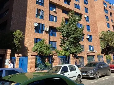 Departamento en Alquiler en Alberdi, $ 530.000