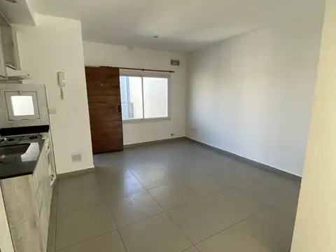 Avellaneda 400, Piso 3