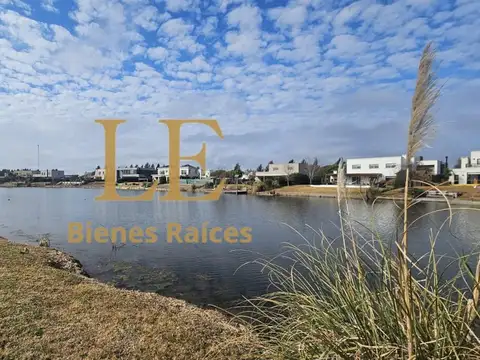 Terreno en Venta de 955,0 m2