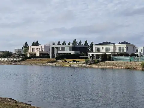 Terreno en Venta en San Matias, USD 129.000