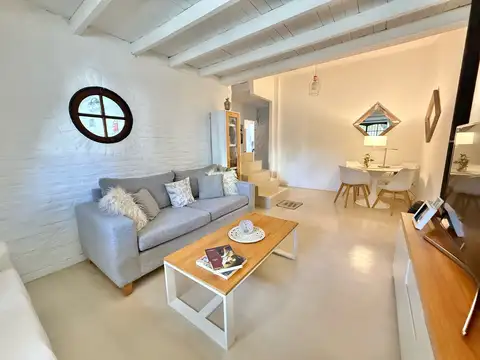 Casa en Venta en Castelar Sur, USD 148.000
