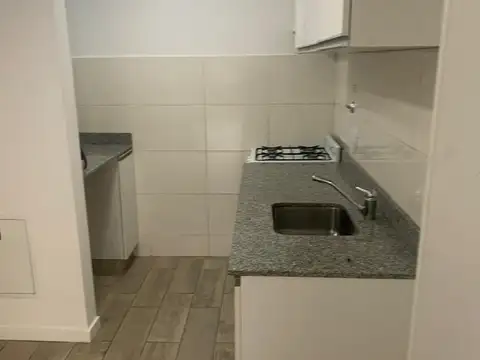 Departamento en Alquiler en Flores, $ 850.000
