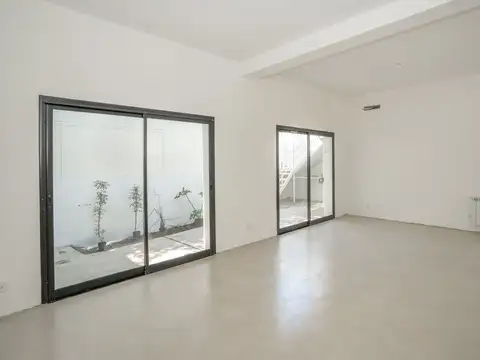Depto Tipo Casa en Venta en San Isidro Lasalle / Río, USD 255.000