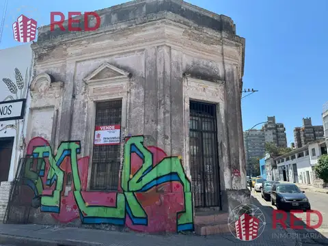 Terreno en Venta en Alberdi, USD 200.000