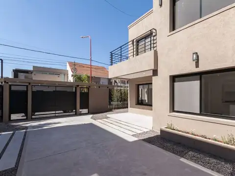 Depto Tipo Casa en Venta 2 años