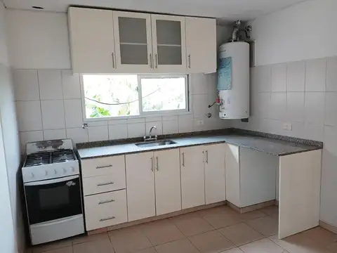 Depto Tipo Casa en Alquiler al Norte