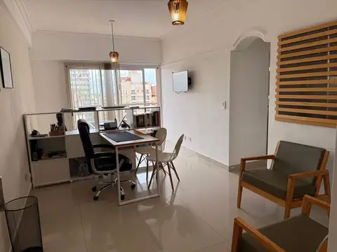 Departamento venta 2 ambs balcón cochera. Lanús E.