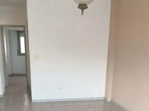 VENTA DEPTO DOS AMBIENTES-APTO CREDITO-