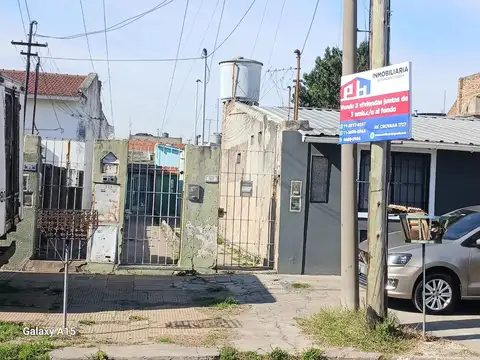 Venta 2 viviendas juntas de 3 amb c/u al fondo