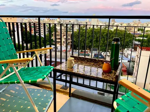 Monoambiente con balcón | Pileta | Chacarita