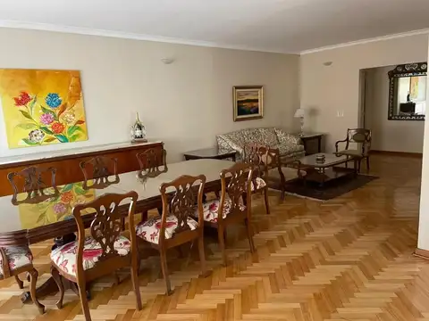 Departamento 5 ambientes con 3 baños