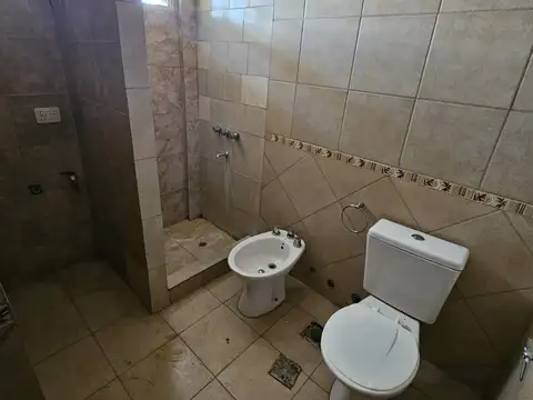 Departamento en Alquiler con 1 cocheras