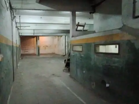 Local en Venta 40 años