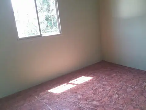 Departamento en Alquiler en Gonzalez Catan, $ 220.000