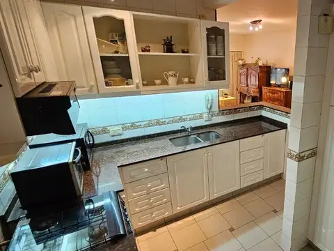 DEPARTAMENTO VENTA BELGRANO 3 AMBIENTES SEMIPISO