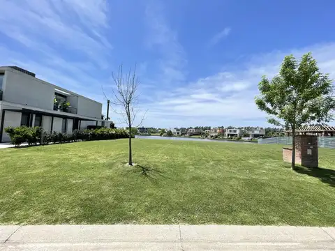 Terreno en Venta en Nordelta Carpinchos, USD 420.000